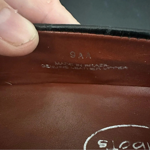 Talbots Women's Loafer Size 9 AA Slip On Flats Black Croc Buckle Strap Leather - Picture 9 of 9